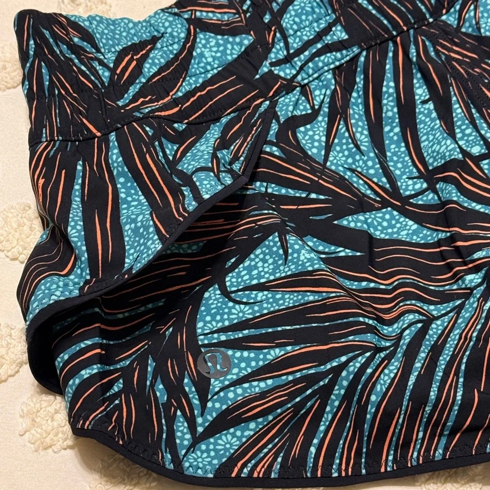 Lululemon Surf Short III Palms - Reversible - Picture 3 of 10